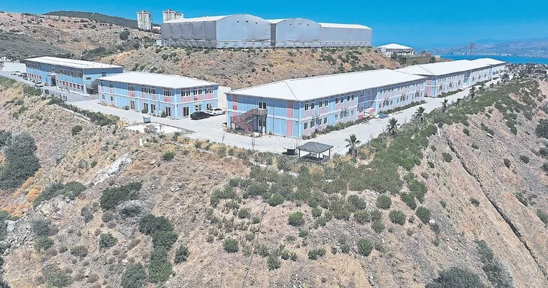 İzmir Demokrasi Üniversitesi Uzundere Yerleşkesi açılıyor