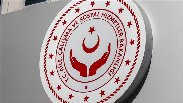 Aile ve Sosyal Hizmetler Bakanlığı personel alımı sonuçları açıklandı! 2 bin 390 sözleşmeli personel alımı başvuru sonuçları nereden öğrenilir?