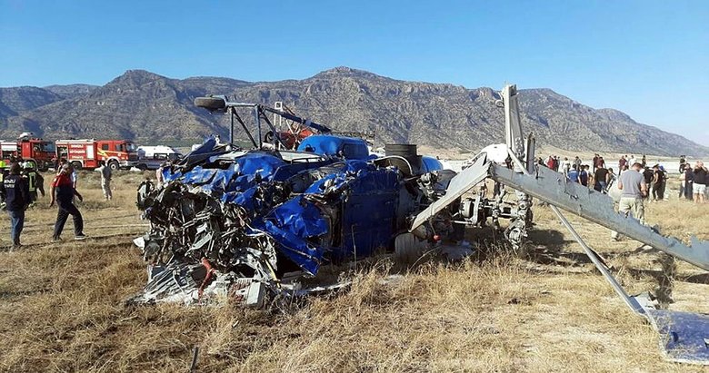 Denizli’de yangın söndürme helikopteri düştü! Ölü ve yaralılar var