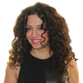 Sahnede görünür olmak için makyaj önemli