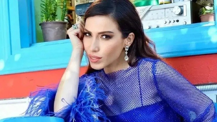 irem-derici-ve-burcu-gunesin-skandal-gondermeleri-yargiya-tasindi-unlu-sanatcidan-soke-eden-tazminat-davasi-1778662205270.jpeg