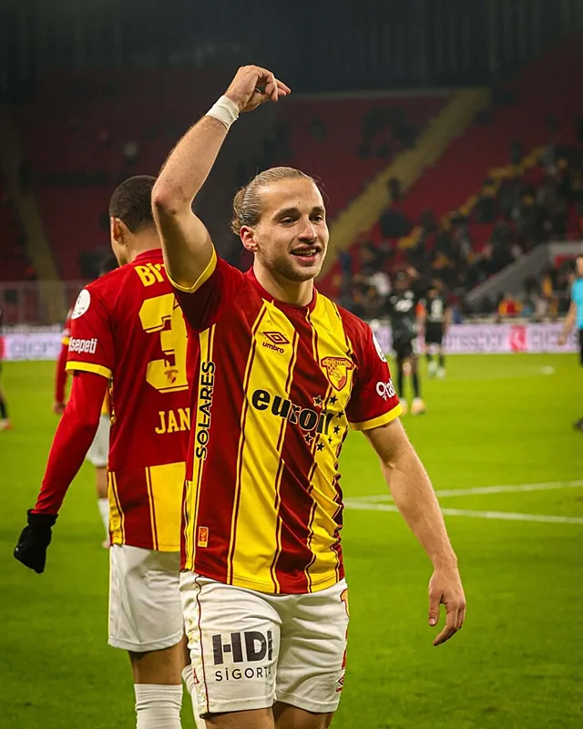 goz-goz-galibiyet-pesinde-1788715610852.png