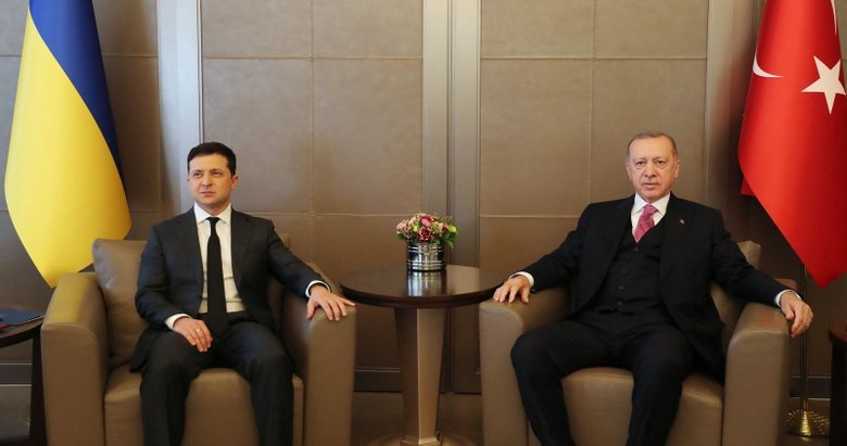 Başkan Erdoğan ile Ukrayna Devlet Başkanı Zelenskiy’den ortak basın toplantısı