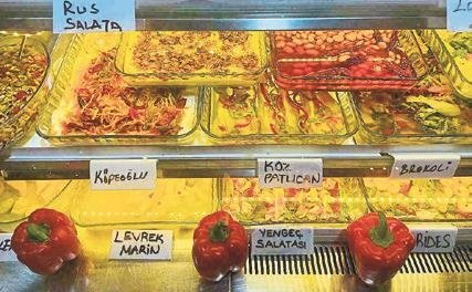 Kasaplarıyla meşhur Ulukent’in balıkçısı