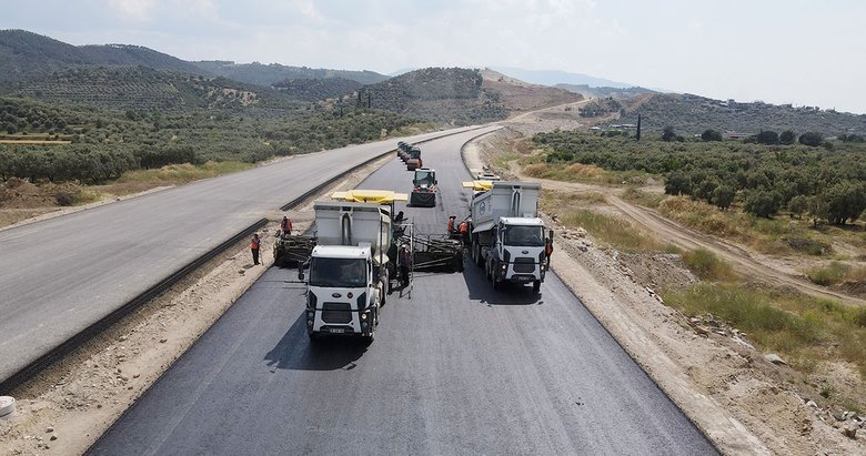 İzmir-Antalya arası yolculuk 3 saate düşecek