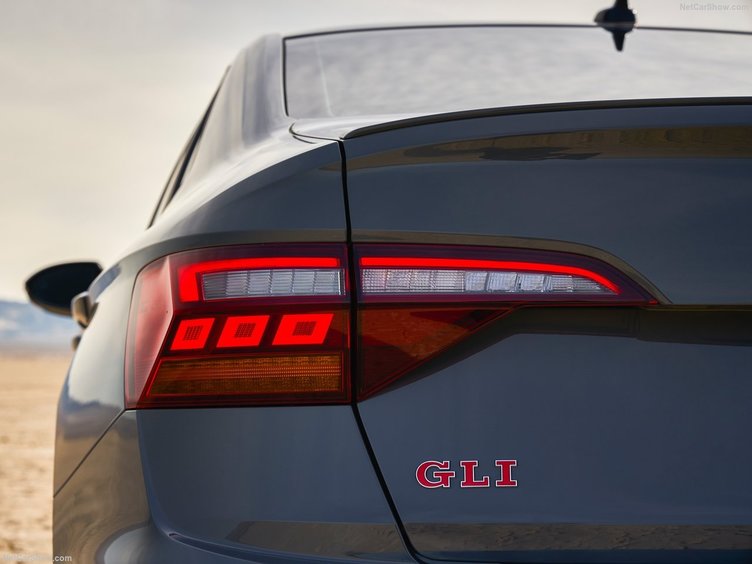 Yeni Volkswagen Jetta GLI ortaya çıktı! İşte 2019 Volkswagen Jetta GLI’nin motor ve donanım özellikleri...
