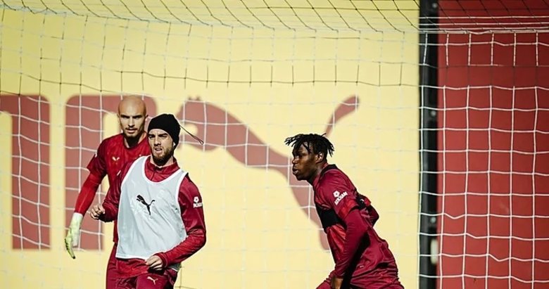 Galatasaray’da Gençlerbirliği maçı mesaisi sürüyor!