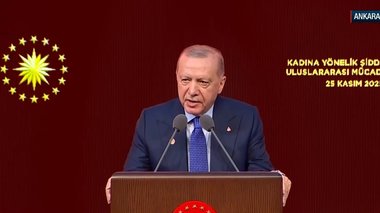 Başkan Erdoğan: Kadına el kaldıranın vicdanı kararmıştır.