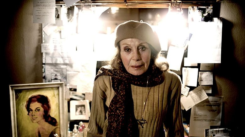 Usta oyuncu Yıldız Kenter hayatını kaybetti