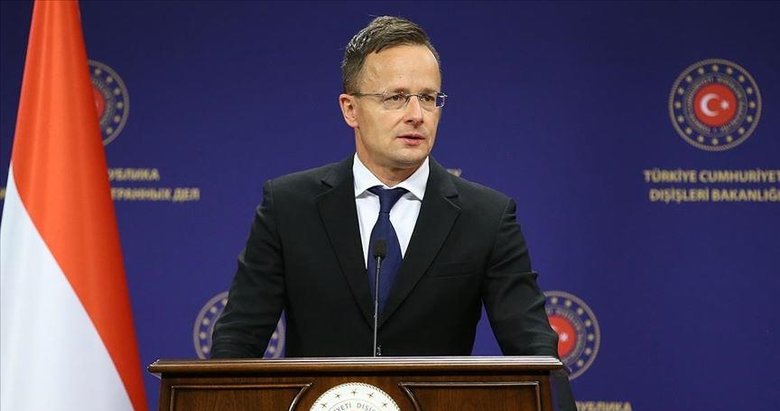 Macaristan Dışişleri Bakanı Szijjarto: AB’nin menfaati Türkiye ile sıkı bir iş birliği yapmasıdır