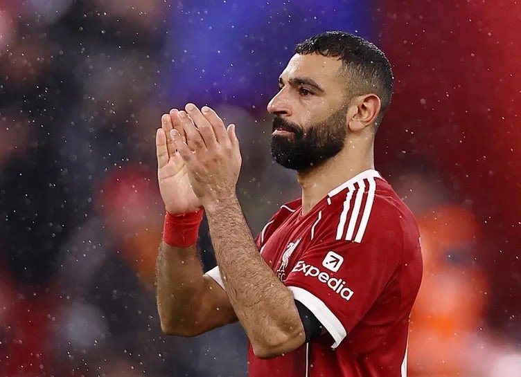 fenerbahceden-salah-bombasi-istedigi-maas-gundem-oldu-1777528126421.jpeg