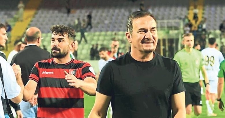 Ergün Penbe Uşakspor’da kalıyor