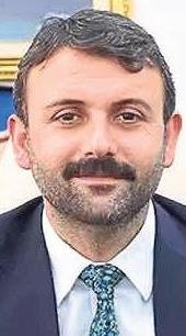 İki belediyeye operasyon