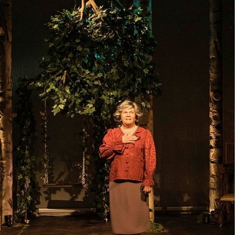 Nevra Serezli: İzmir seyircisi beni çok sever