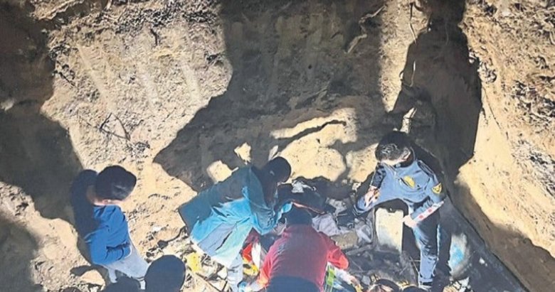 İnşaatta tuvalet ararken zemine çakıldı