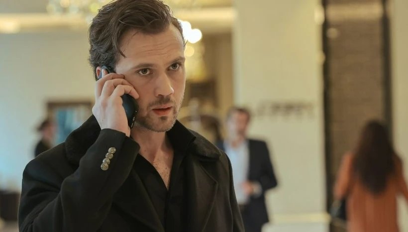 Deha setinde feci kaza! Aras Bulut İynemli ameliyata alındı