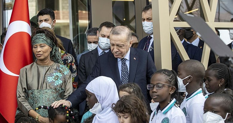 Gine ziyaretini iptal eden Erdoğan yurda dönüyor