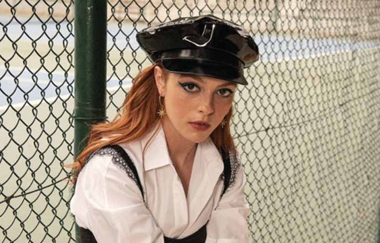 Melis Sezen’in tatil pozları dikkat çekti