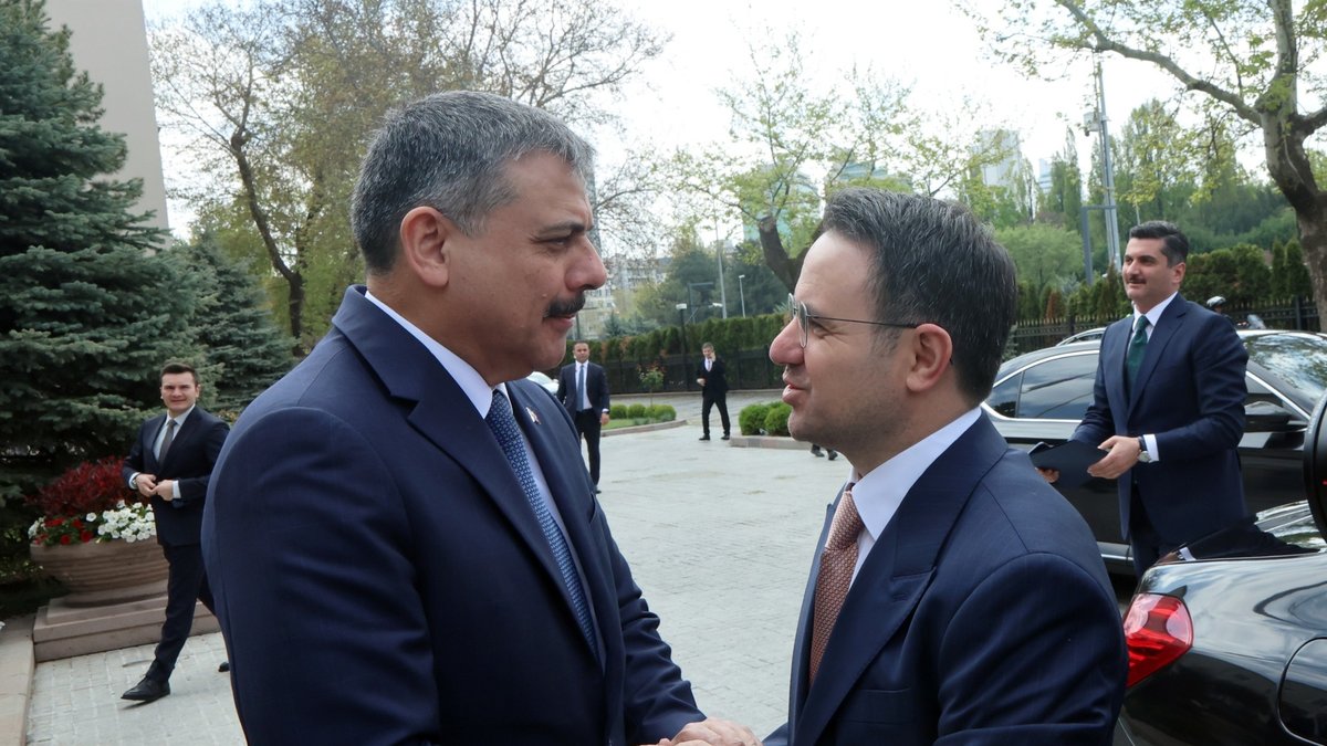Bakan Çiftçi ile Bakan Gürlek bir araya geldi