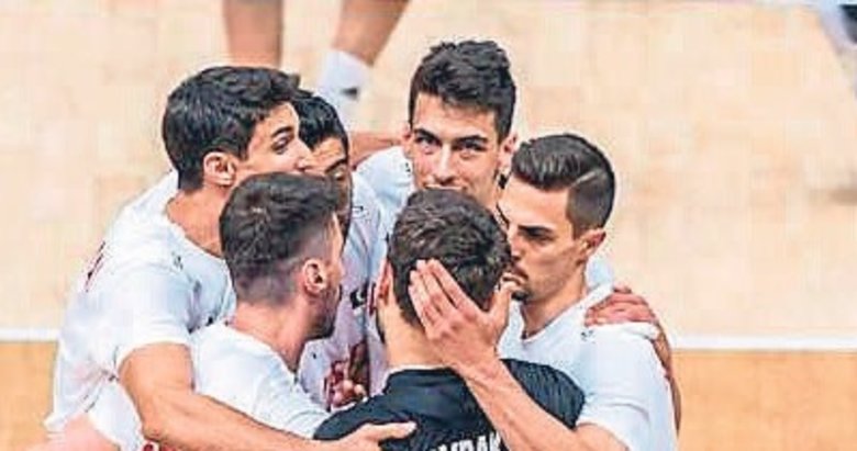 Efeler’den ilk zafer