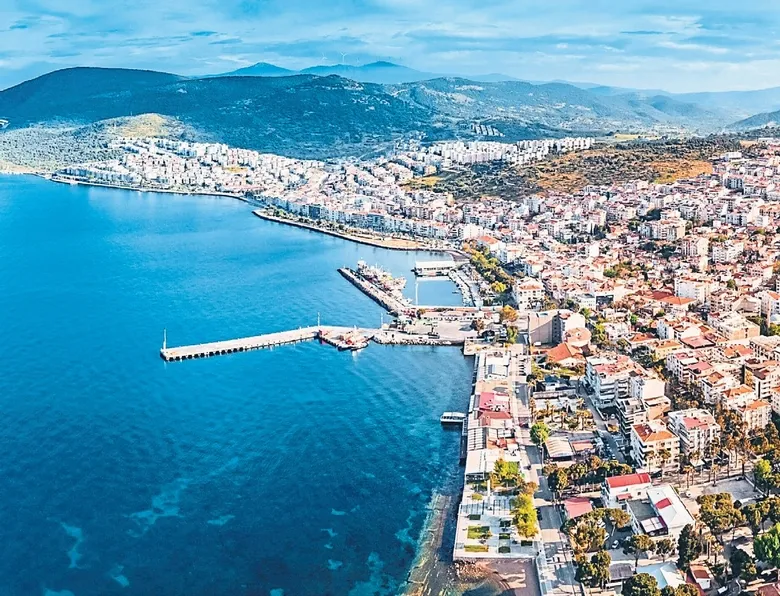 dikili-halki-yol-bekliyor-1788978834565.jpeg