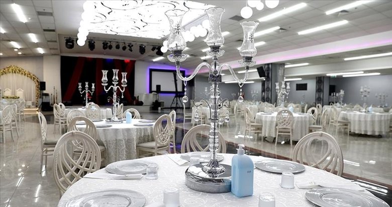 İzmir’de salgın yüzünden düğünlerini iptal eden çift, para iadesi istedi! Mahkemeden dikkat çeken karar