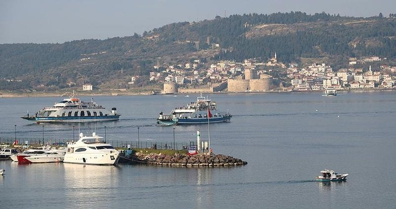 Çanakkale Boğazı transit gemi trafiğine tek yönlü kapatıldı
