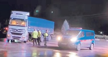 TIR’ın altında kalarak hayatını kaybetti