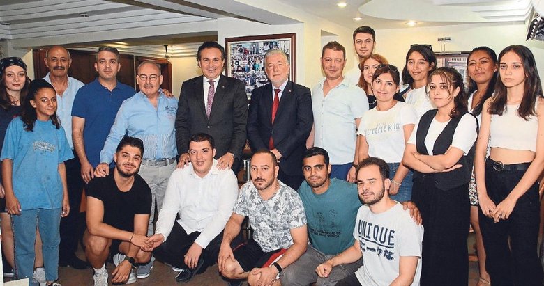 İzmir’de yeni nesil kahveciler yetişiyor