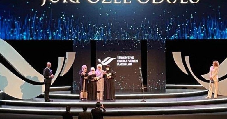 Türkiye’ye Enerji Veren Kadınlar ödüllerini aldı