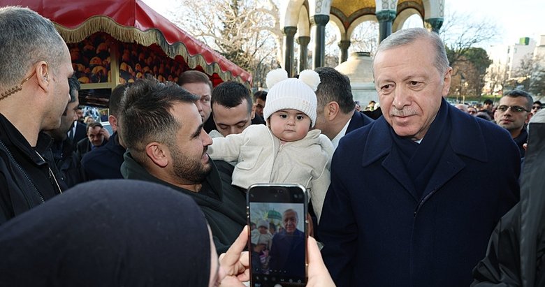 Başkan Erdoğan, vatandaşların kandilini kutladı