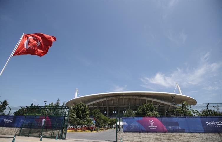 Atatürk Olimpiyat Stadı Şampiyonlar Ligi finalini bekliyor