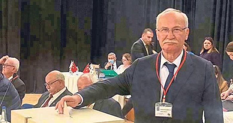 TARİŞ’te bayrak değişimi