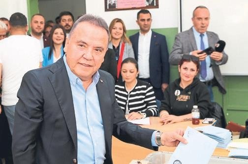 İstanbul’da İmamoğlu Ankara’da Yavaş