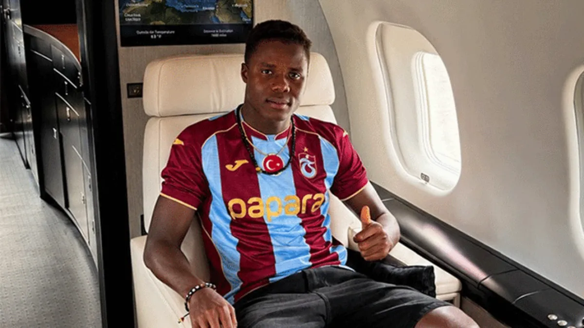 Trabzonspor Dju’ya imza attırdı