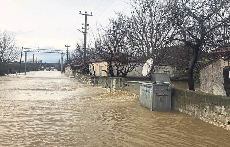 ‘Seferihisar battı başkan neredesin?’