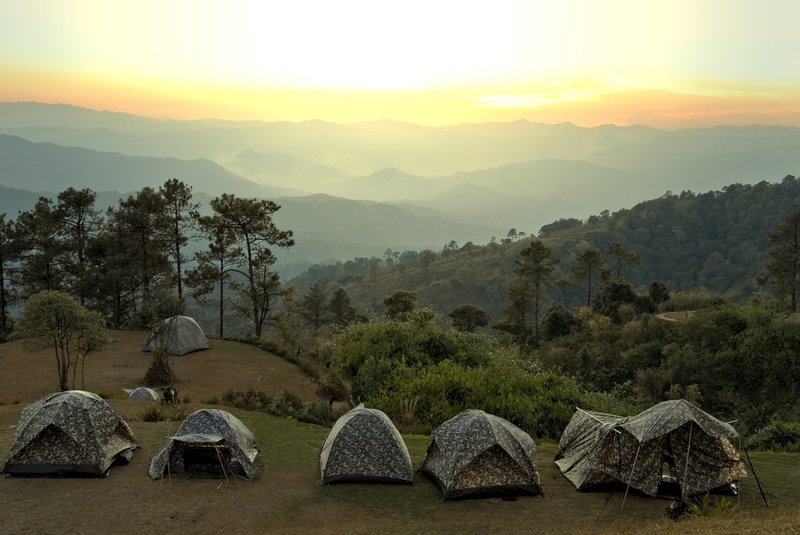 cocuklarla cadirda bir gece pazar