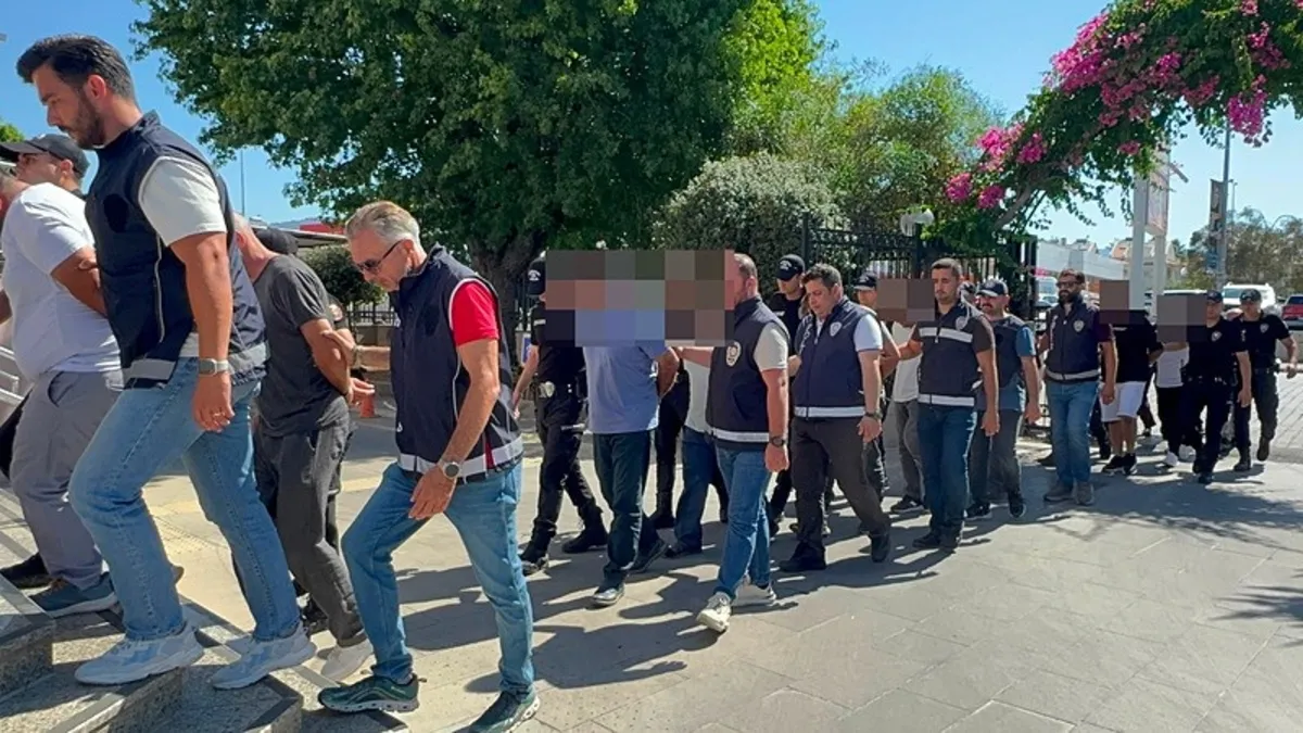 Fethiye'de göçmen kaçakçılığı operasyonu! 9 kişi tutuklandı