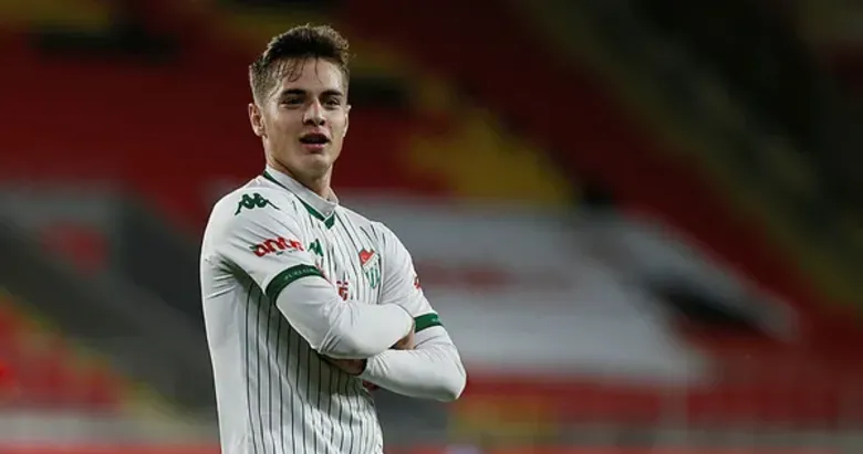 Menemen FK’dan Batuhan sürprizi