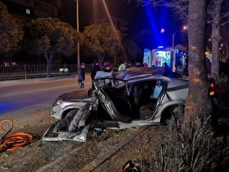 Doğum gününde kazada yaralanan kadın öldü, karnındaki bebek kurtarıldı