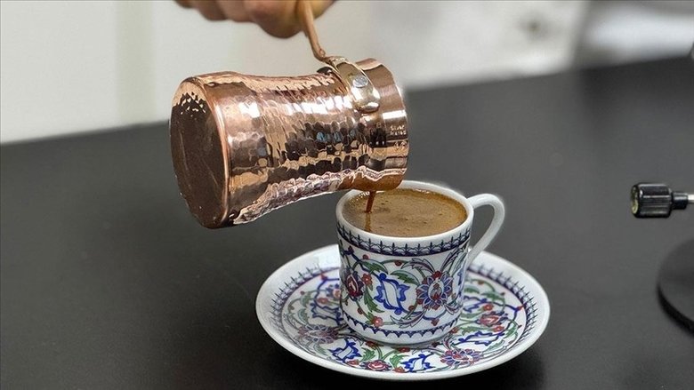 bir-fincan-kahve-kirk-yillik-vefa-iste-turk-kahvesinin-hikayesi-1781387633407.jpeg