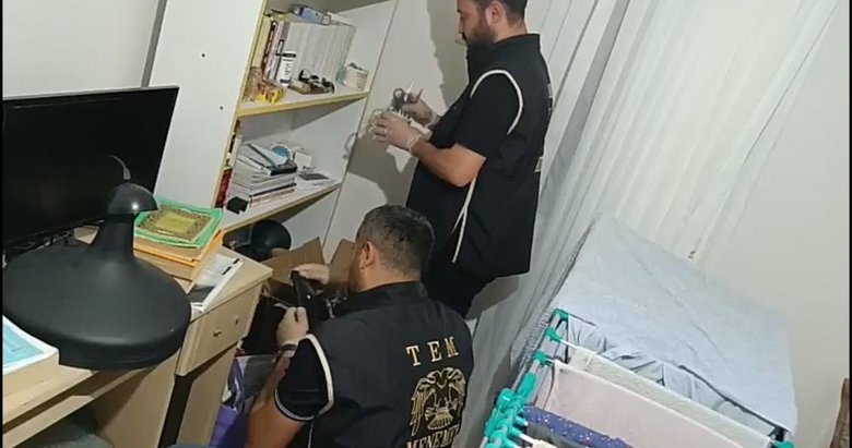 İzmir’de FETÖ’nün hücre evlerine operasyon: 27 tutuklama