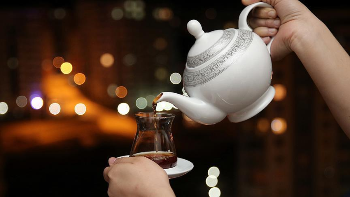 Çay içmek harareti alır mı? Gerçek ortaya çıktı: Tek bir şart her şeyi değiştiriyor