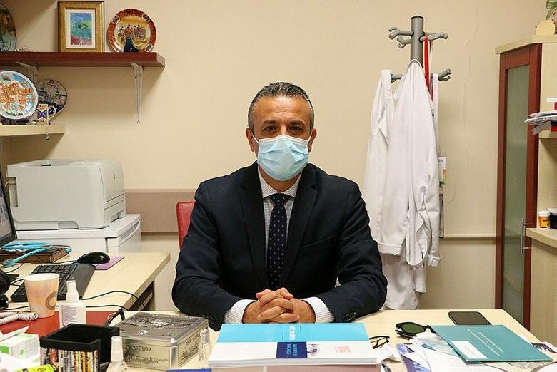 Bilim Kurulu üyesi Prof. Dr. Hasan Tezer’den flaş açıklama! Okullar kapanacak mı?