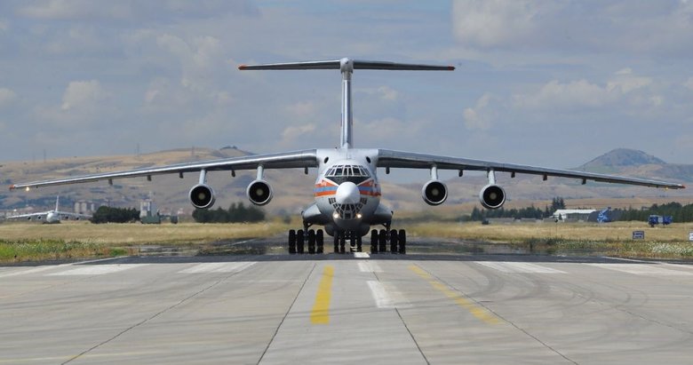 S-400 parçalarını taşıyan 7. uçak Mürted’e iniş yaptı