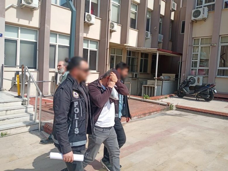 Torbacı sevgililer narkotikten kaçamadı