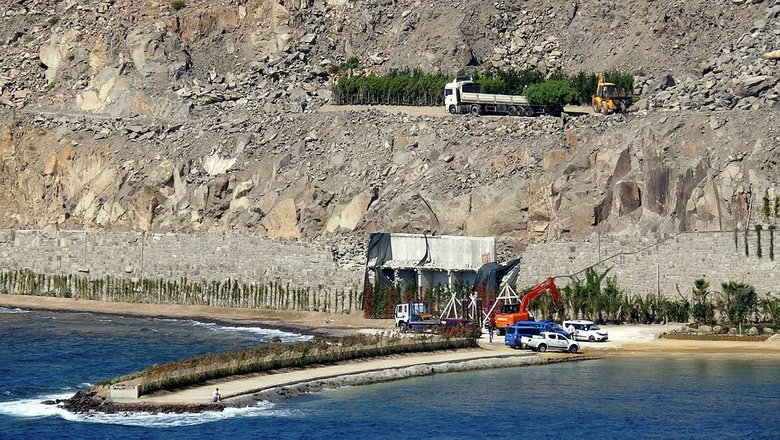Bodrum’daki projenin kaçak bölümlerinde yıkım başladı