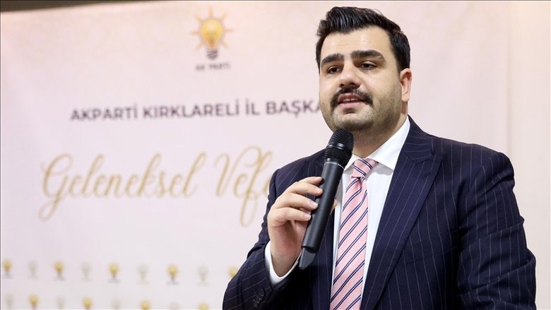 ak-partili-inandan-izmir-buyuksehire-tepki-bunlarin-belediyecilikten-anladigi-kendi-is-bilmezliklerini-hukumet-1777812398518.jpeg