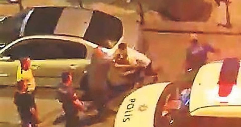 Alkollü sürücülerden polise saldırı