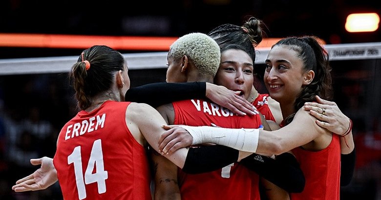 Türkiye sizinle gurur duyuyor!